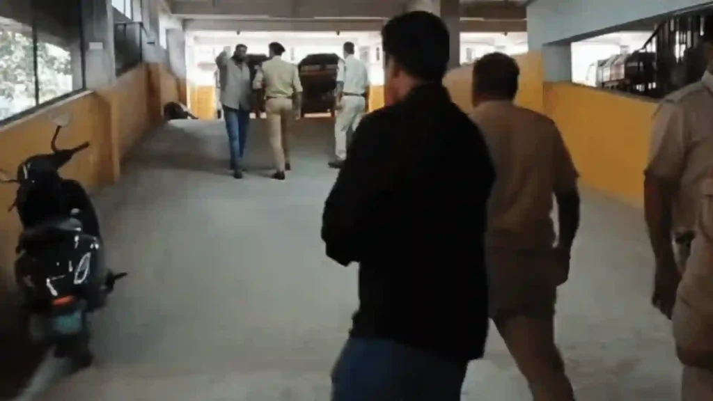 Gwalior Shooting: 4-5 Rounds Fired at Finance Company Executive Near Salasar Mall, Four Detained