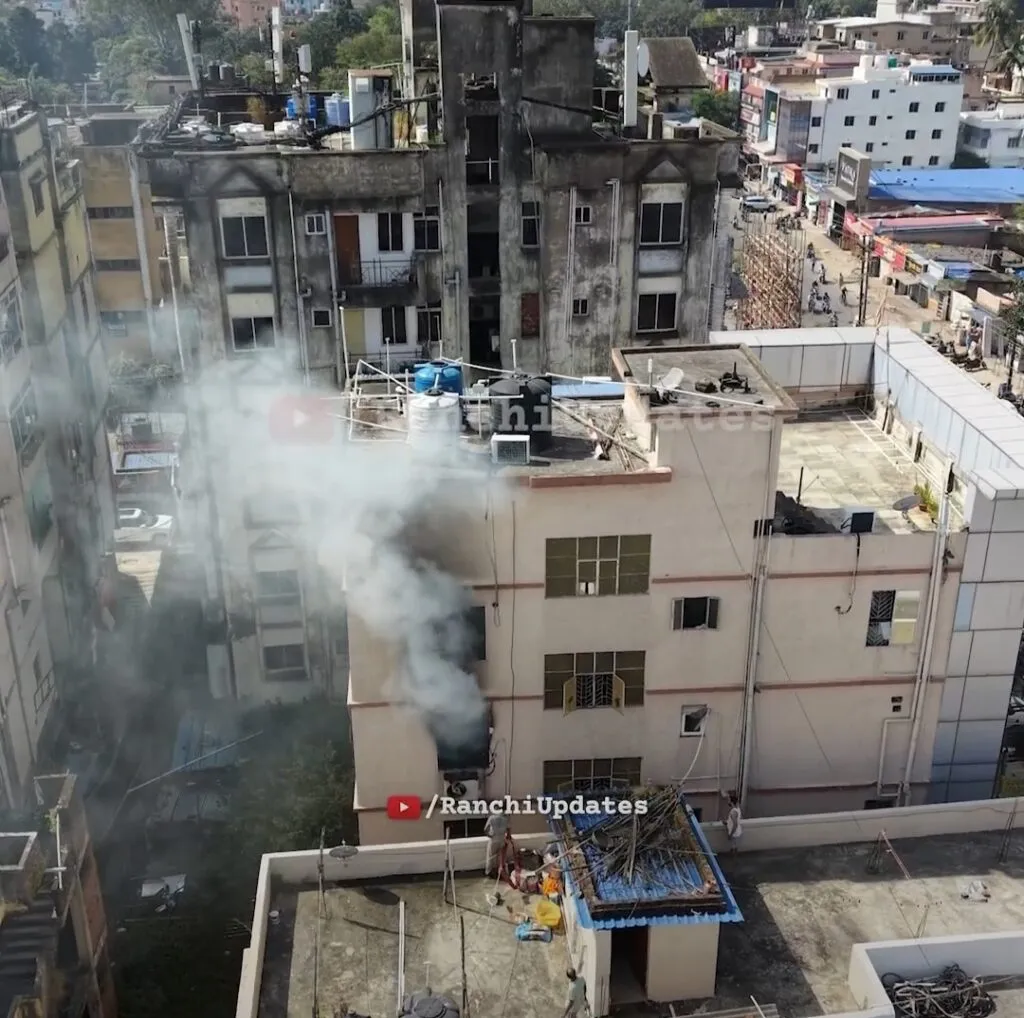 Fire Breaks Out at HDFC Bank Building in Ranchi