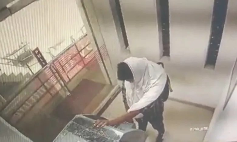 Axis Bank ATM Tampered with in Bharatpur, CCTV Cameras Damaged; Police Probe Underway