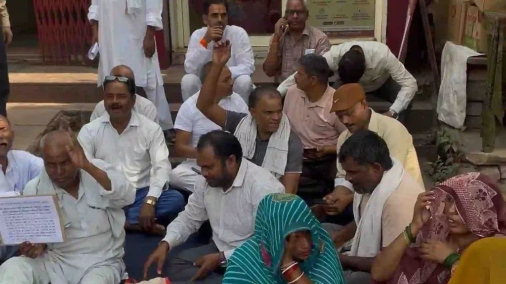 Farmers’ Protest Against PNB in Agra Ends After Police Intervention