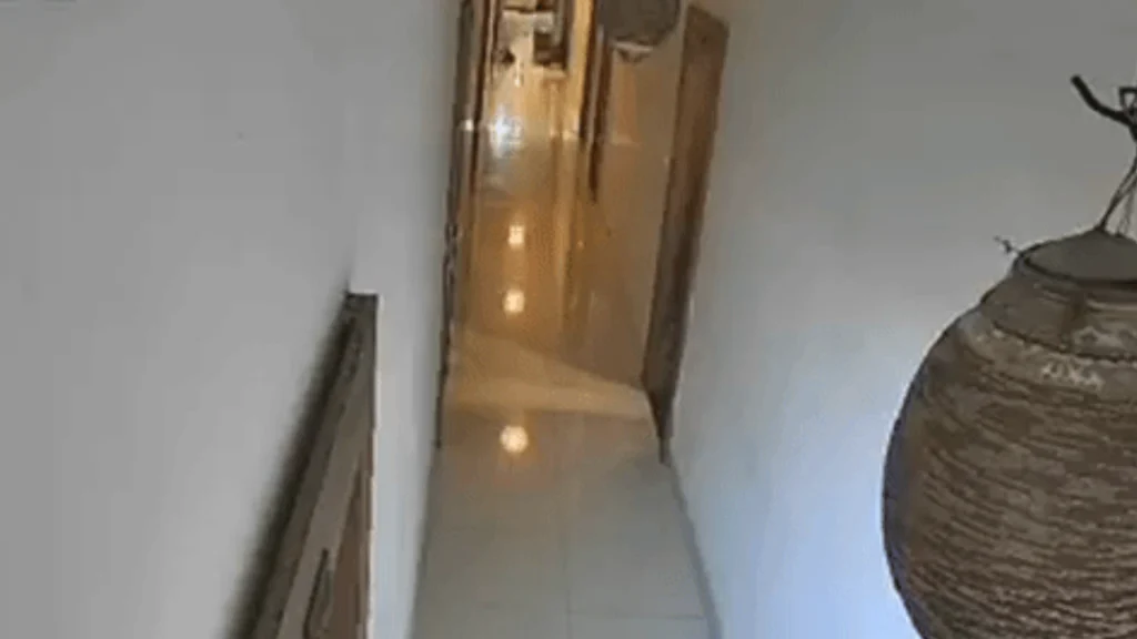 Bank Manager’s Wife Dies After Falling at Jhansi Hotel, Father Alleges Murder